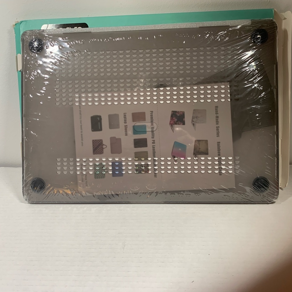 Protective case - Picture 4 of 4